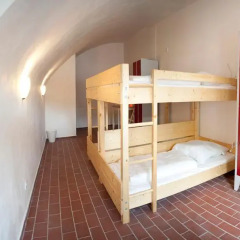Subraum Hostel Кровать в общем номере с двухъярусной кроватью фото 3