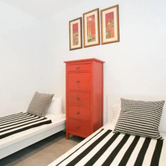 Апартаменты Apartment Poble Sec Барселона комната для гостей фото 2