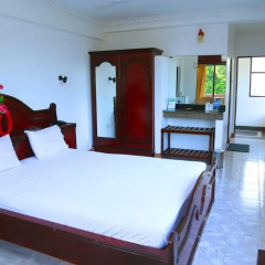 Отель Topaz Beach 3* Улучшенный номер с различными типами кроватей фото 6