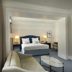 Отель The Waldorf Hilton 4* Полулюкс с различными типами кроватей
