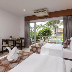 Отель The Holiday Resort 4* Улучшенный номер с различными типами кроватей фото 4