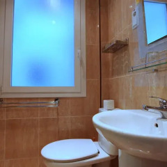 Отель Hostal Regio Стандартный номер с различными типами кроватей фото 18