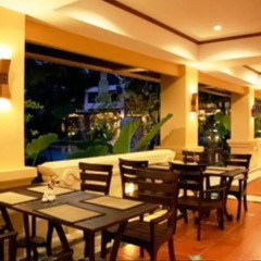 Отель Avalon Beach Resort питание