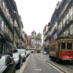Отель Porto Downtown Studios городской автобус