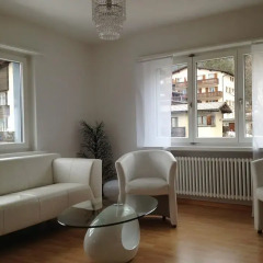 Отель Moderne Ferienwohnung Lenzerheide интерьер отеля