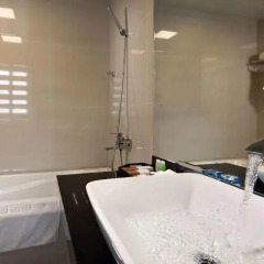 Boss Legend Hotel 4* Номер Делюкс с различными типами кроватей фото 3