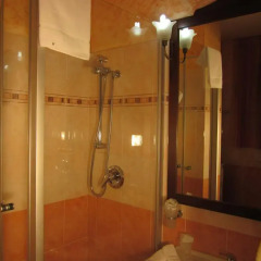 Отель Euro House Inn Airport 4* Апартаменты с различными типами кроватей фото 12