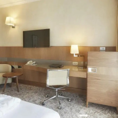 Отель Hilton Milan 4* Номер Делюкс с различными типами кроватей фото 6