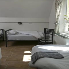 Хостел Varad INN Hostel and Cafe Стандартный номер