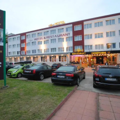 The Aga's Hotel Berlin парковка