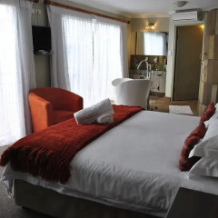 Отель Kududu Guest House 4* Номер Делюкс с различными типами кроватей фото 5