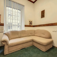 Гостиница 2-level apt on Kovzhuna str. комната для гостей