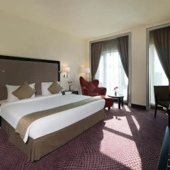 Mercure Gold Hotel Al Mina Road Dubai 4* Улучшенный номер с различными типами кроватей