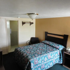 Отель Budget Inn Columbus 2* Номер Делюкс с различными типами кроватей фото 2
