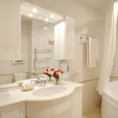 Marins Park Hotel Rostov 3* Улучшенные апартаменты с разными типами кроватей фото 8