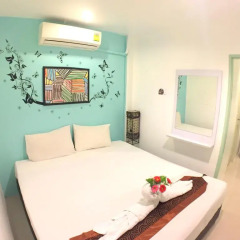 Отель The Room Patong 2* Стандартный номер с различными типами кроватей фото 11