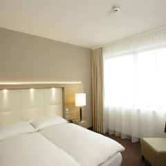 Ramada Hotel Berlin-Alexanderplatz 4* Номер Бизнес с различными типами кроватей фото 3