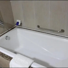 Dalat Plaza Hotel 3* Улучшенный номер с различными типами кроватей фото 3