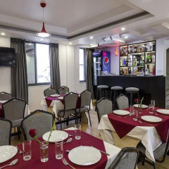 Отель OYO 123 Hotel Prince Plaza Непал, Катманду - отзывы, цены и фото номеров - забронировать отель OYO 123 Hotel Prince Plaza онлайн питание фото 3