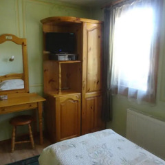 Chuchura Family Hotel 2* Стандартный номер с различными типами кроватей