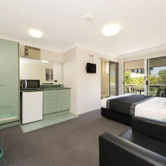 Отель Chermside Court Motel 3* Студия с различными типами кроватей фото 4