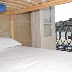 Хостел Happy Porto Hostel & Apartments Кровать в общем номере фото 16