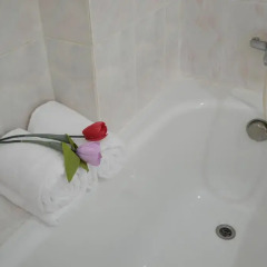 Отель COMMON INN Ben Thanh 2* Номер Делюкс с 2 отдельными кроватями фото 5