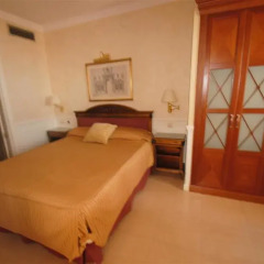 Отель Livescape Guadalpin Marbella комната для гостей фото 4