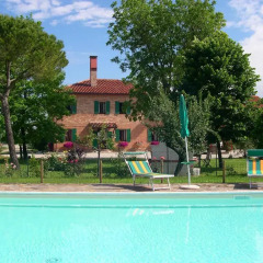 Отель Agriturismo Santa Barbara Италия, Мира - отзывы, цены и фото номеров - забронировать отель Agriturismo Santa Barbara онлайн спортивное сооружение