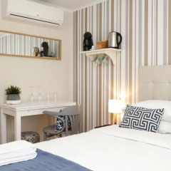 Отель Flores Guest House 4* Стандартный номер с двуспальной кроватью фото 15