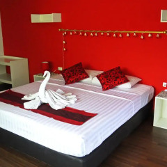 Surin Sweet Hotel 3* Номер Делюкс с двуспальной кроватью