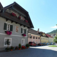 Locus Malontina Hotel парковка