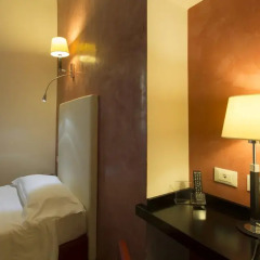 Floris Hotel 3* Номер Комфорт с различными типами кроватей фото 3