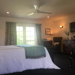 Отель Aylstone Boutique Retreat 4* Стандартный номер с различными типами кроватей фото 2