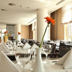 Отель Holiday Inn Hamburg