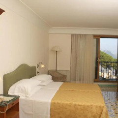 Hotel Rufolo 4* Улучшенный номер фото 10