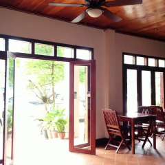 Отель Pangkham Lodge 2* Стандартный номер с различными типами кроватей фото 2