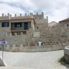 Отель Turismo Castelo De Gouveia Президентский люкс