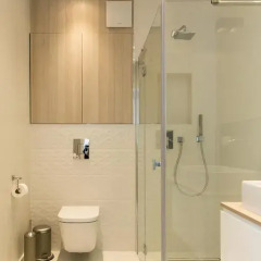 Отель Wronia Apartments Польша, Варшава - отзывы, цены и фото номеров - забронировать отель Wronia Apartments онлайн ванная