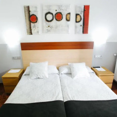 Отель Pension San Ignacio Centro Испания, Сан-Себастьян - отзывы, цены и фото номеров - забронировать отель Pension San Ignacio Centro онлайн в номере
