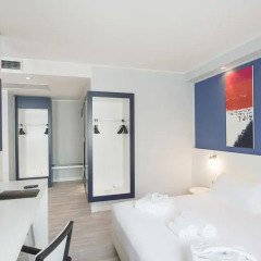 CDH Hotel Milano Niguarda 4* Улучшенный номер с различными типами кроватей фото 7