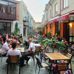 Апартаменты Neighbours Apartments питание