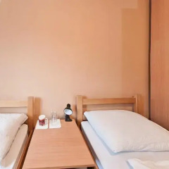 Hostel Centar Стандартный номер с 2 отдельными кроватями фото 5