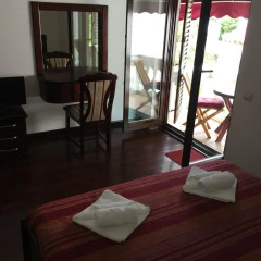 Отель Villa Sara Guesthouse 3* Стандартный номер с различными типами кроватей