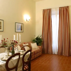 Отель Msnsuites Palazzo Dei Ciompi Улучшенный люкс фото 4