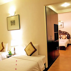 Century Riverside Hotel Hue 4* Семейный номер Делюкс с двуспальной кроватью