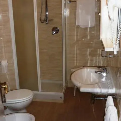 Hotel Reali 3* Стандартный номер фото 6