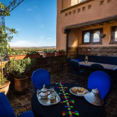 Отель Kasbah Dar Daif Марокко, Уарзазат - отзывы, цены и фото номеров - забронировать отель Kasbah Dar Daif онлайн гостиничный бар