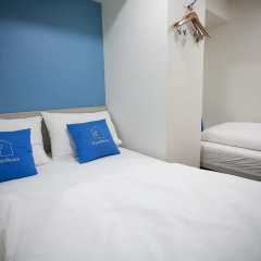 Отель K-GUESTHOUSE Insadong 2 2* Стандартный номер с различными типами кроватей фото 9