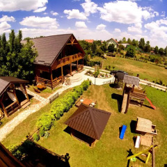 Отель Bungalows Drevna Нови Сад бассейн фото 2